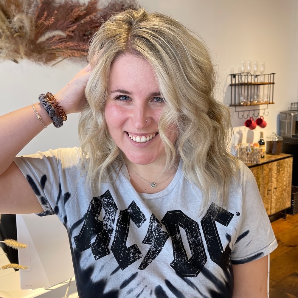 Meet your Posher, Karli